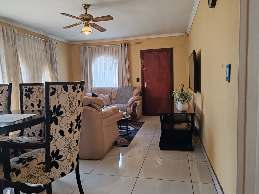 3 Bedroom Property for Sale in Bakerton Gauteng