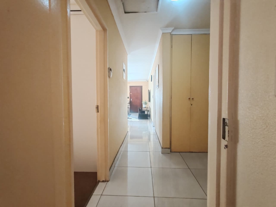 3 Bedroom Property for Sale in Bakerton Gauteng