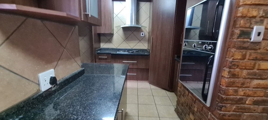 To Let 4 Bedroom Property for Rent in Modder East Gauteng