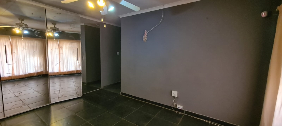 To Let 4 Bedroom Property for Rent in Modder East Gauteng