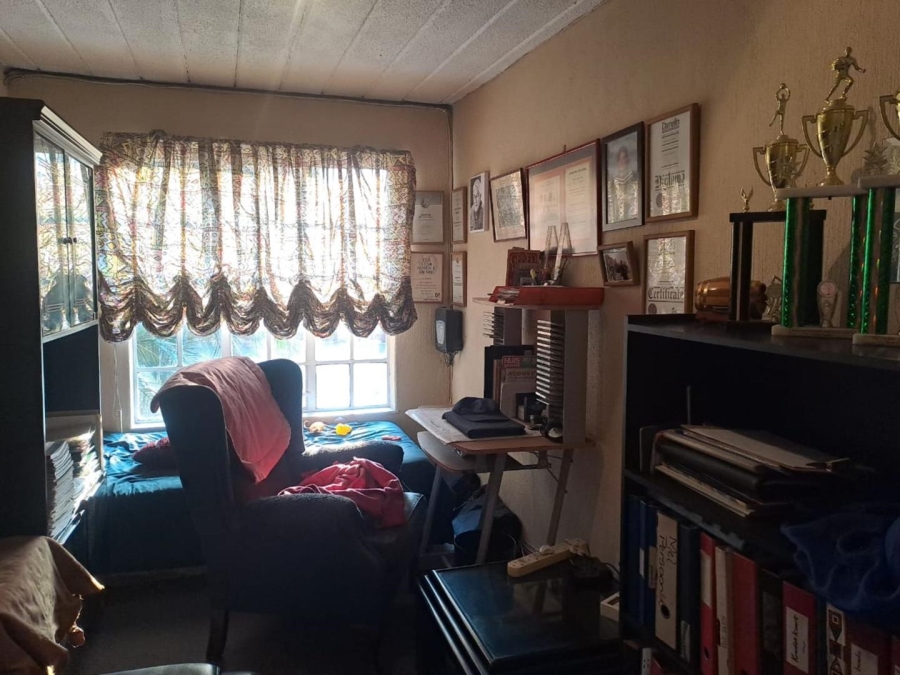 5 Bedroom Property for Sale in Dalpark Gauteng