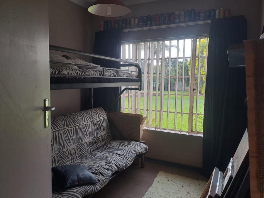 5 Bedroom Property for Sale in Dalpark Gauteng