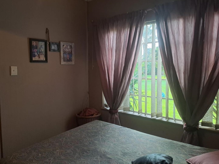 5 Bedroom Property for Sale in Dalpark Gauteng