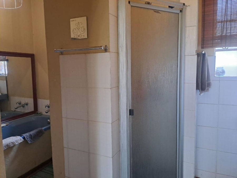 5 Bedroom Property for Sale in Dalpark Gauteng