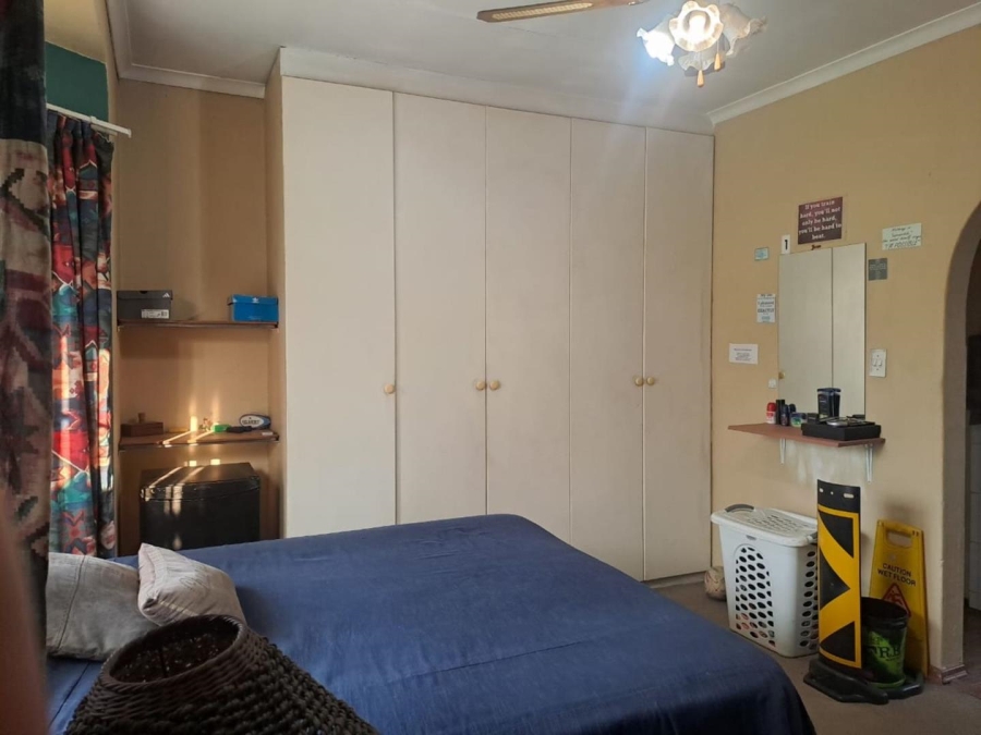 5 Bedroom Property for Sale in Dalpark Gauteng