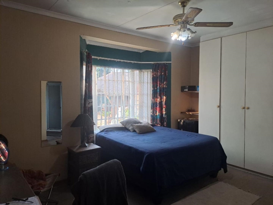 5 Bedroom Property for Sale in Dalpark Gauteng