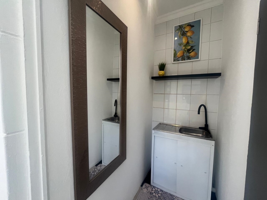 To Let Commercial Property for Rent in Linksfield Gauteng