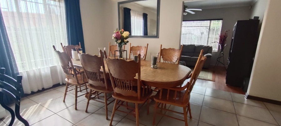 3 Bedroom Property for Sale in Bekkersdal Gauteng
