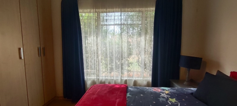 3 Bedroom Property for Sale in Bekkersdal Gauteng