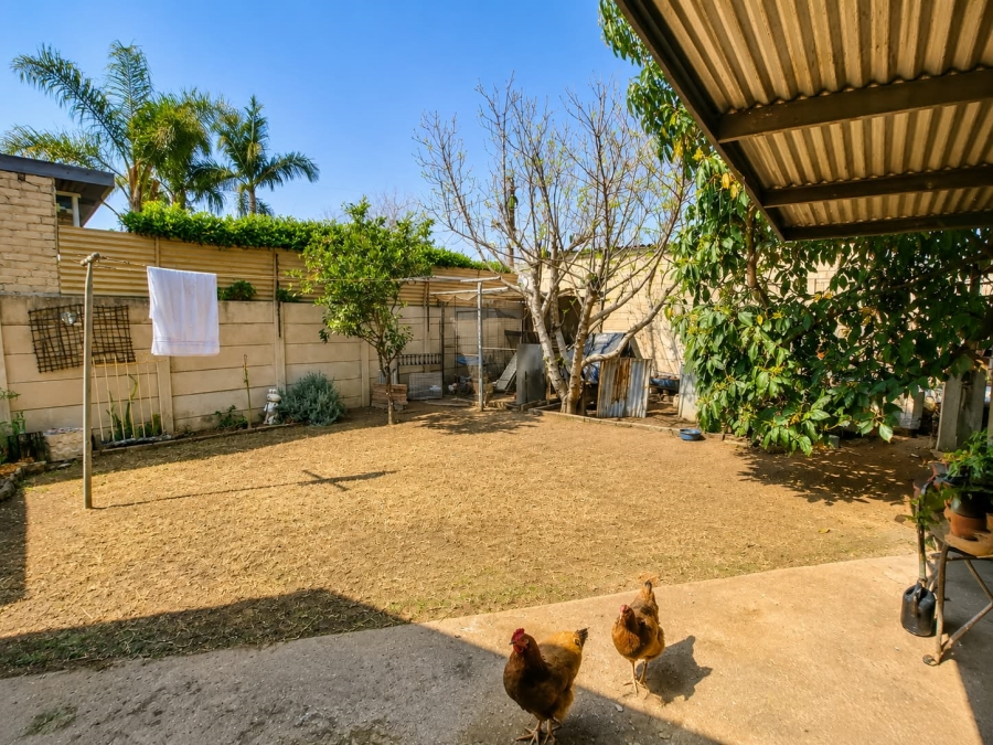 4 Bedroom Property for Sale in Moregloed Gauteng