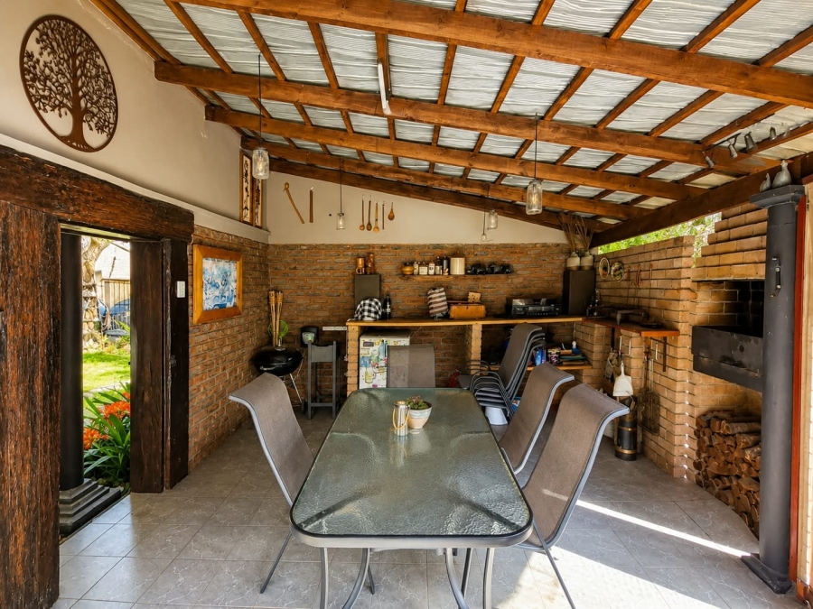 4 Bedroom Property for Sale in Moregloed Gauteng