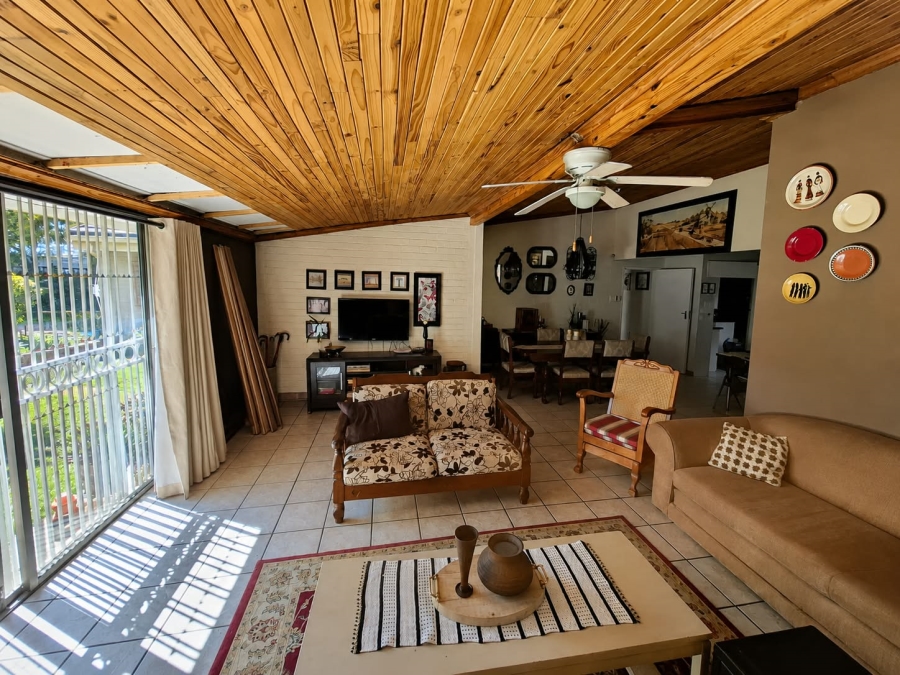 4 Bedroom Property for Sale in Moregloed Gauteng