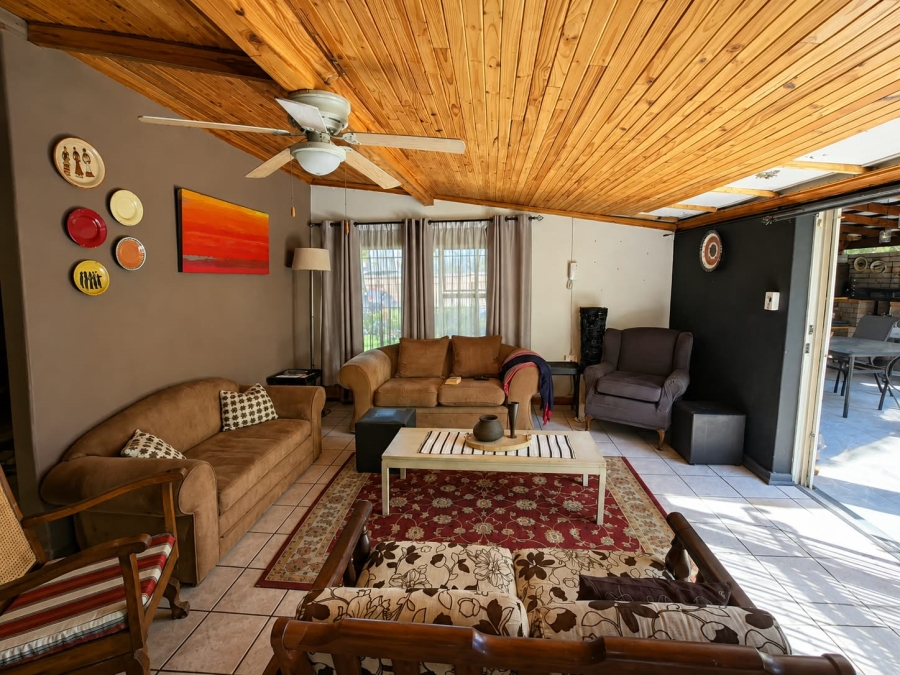 4 Bedroom Property for Sale in Moregloed Gauteng