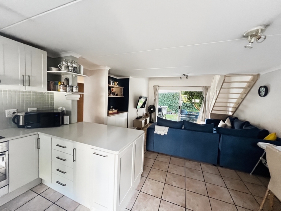 3 Bedroom Property for Sale in Sunninghill Gauteng