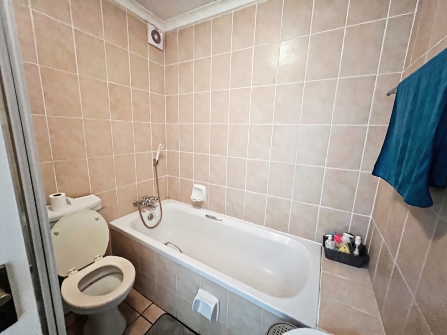 3 Bedroom Property for Sale in Sunninghill Gauteng