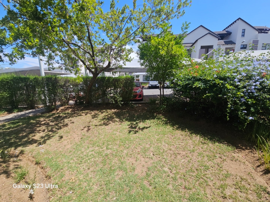 2 Bedroom Property for Sale in Fourways Gauteng