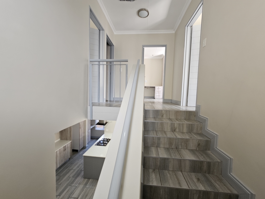 4 Bedroom Property for Sale in Broadacres Gauteng