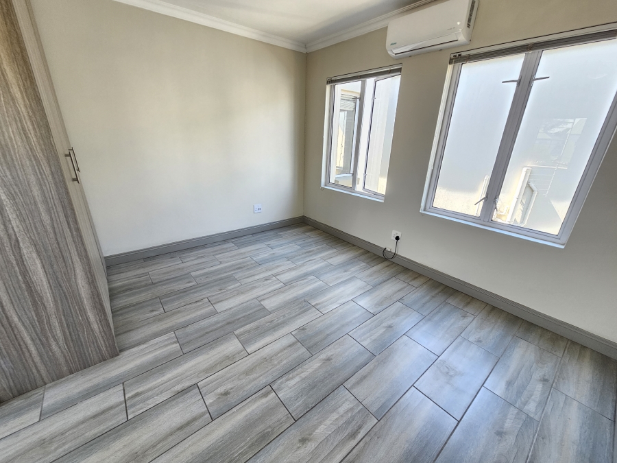4 Bedroom Property for Sale in Broadacres Gauteng