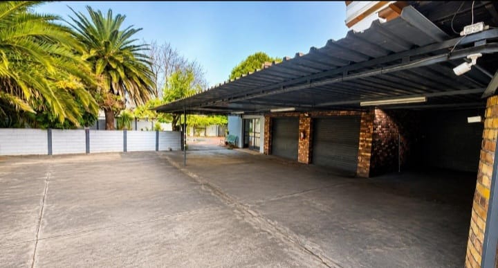 4 Bedroom Property for Sale in Vanderbijlpark SE 2 Gauteng