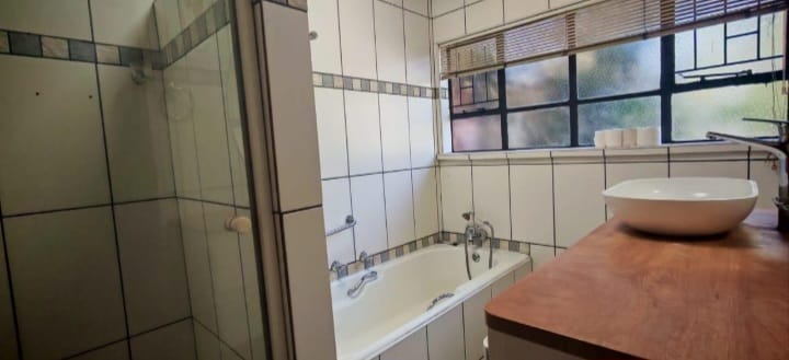 4 Bedroom Property for Sale in Vanderbijlpark SE 2 Gauteng