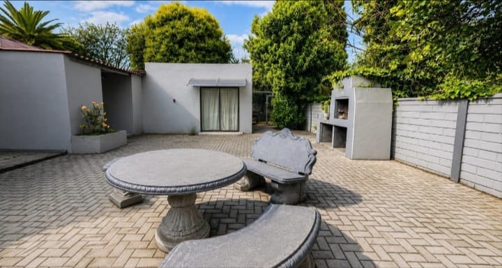 4 Bedroom Property for Sale in Vanderbijlpark SE 2 Gauteng