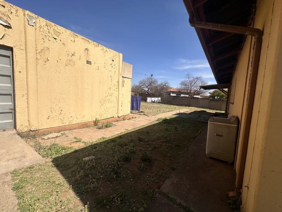 3 Bedroom Property for Sale in Vanderbijlpark CW 4 Gauteng