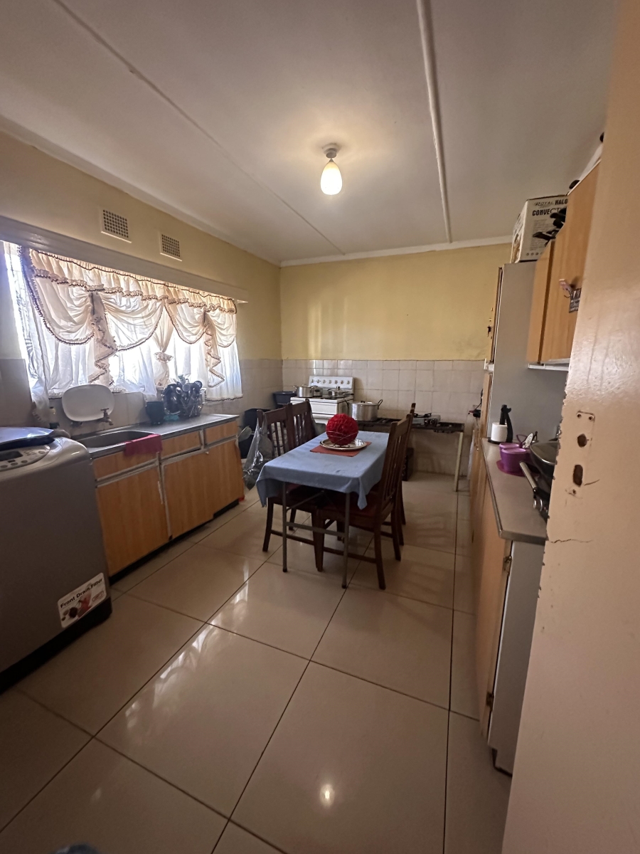 3 Bedroom Property for Sale in Vanderbijlpark CW 4 Gauteng