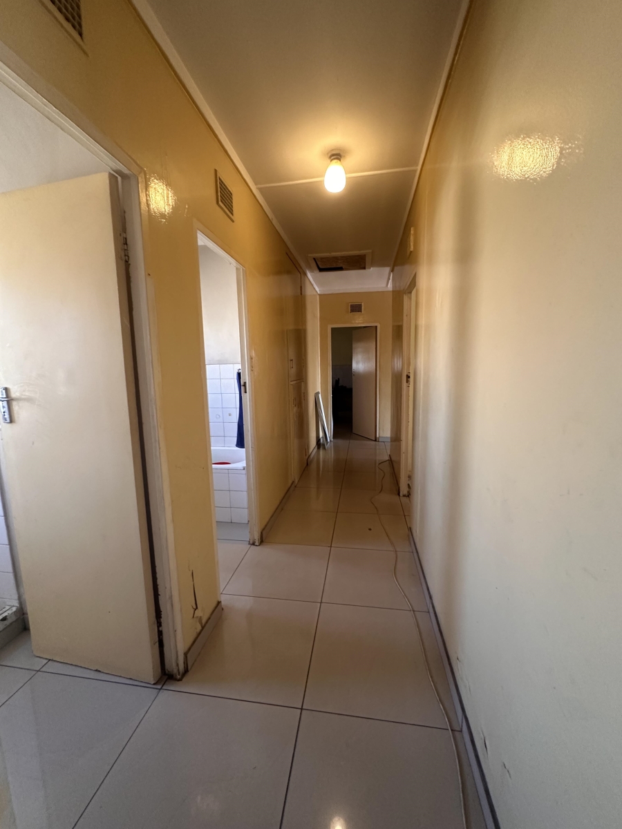 3 Bedroom Property for Sale in Vanderbijlpark CW 4 Gauteng