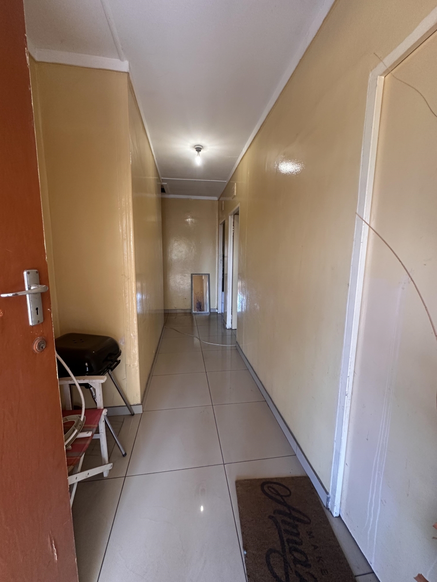 3 Bedroom Property for Sale in Vanderbijlpark CW 4 Gauteng