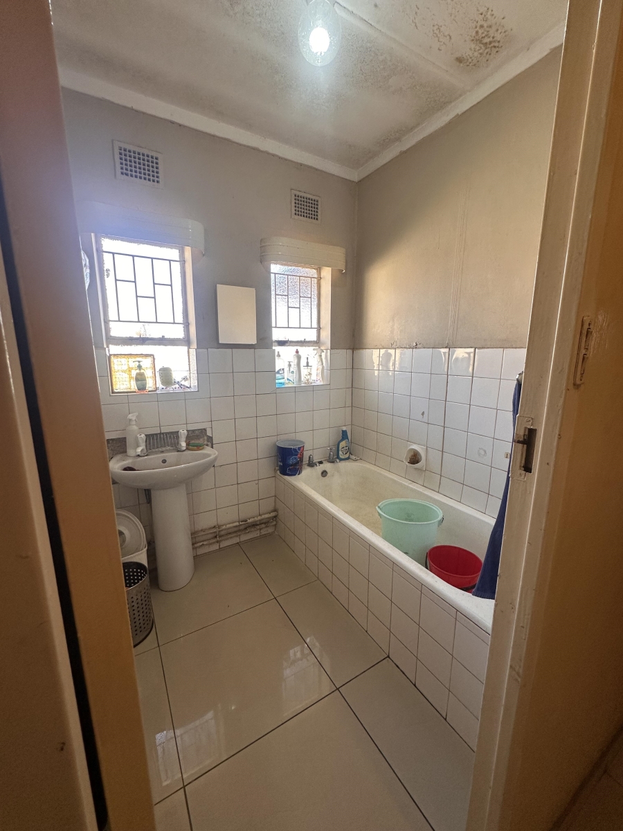 3 Bedroom Property for Sale in Vanderbijlpark CW 4 Gauteng