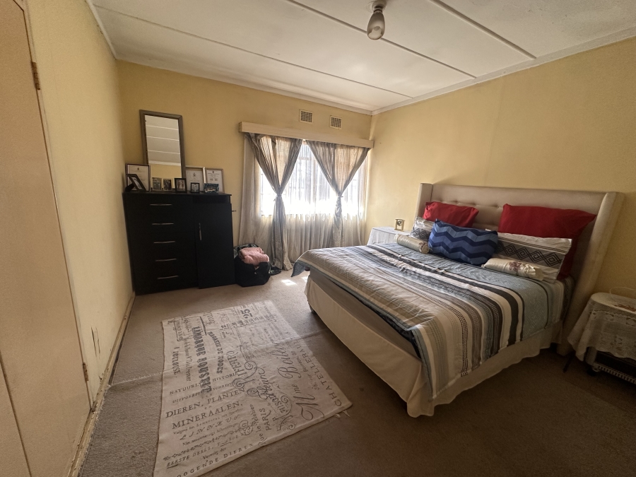 3 Bedroom Property for Sale in Vanderbijlpark CW 4 Gauteng