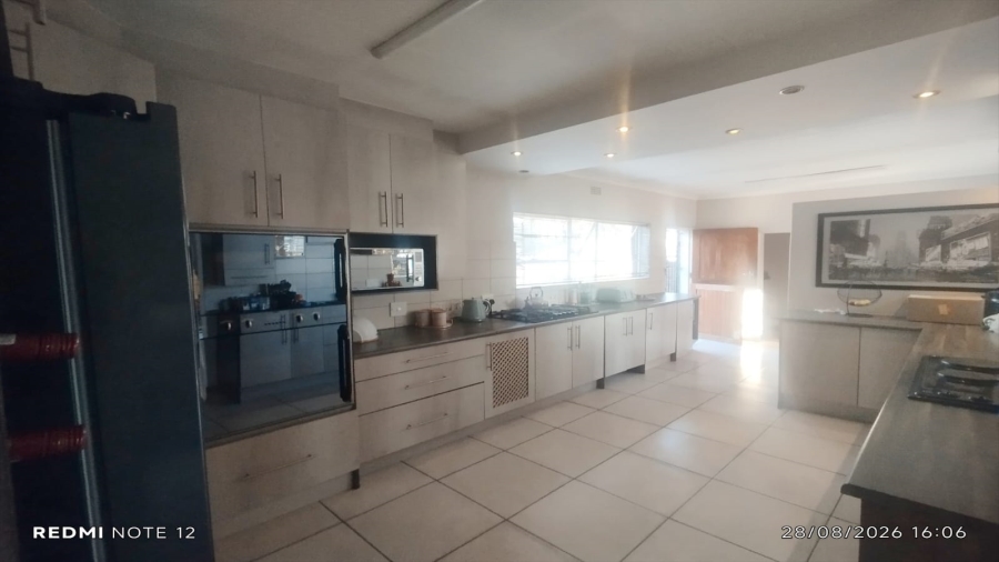 3 Bedroom Property for Sale in Vanderbijlpark SE 2 Gauteng