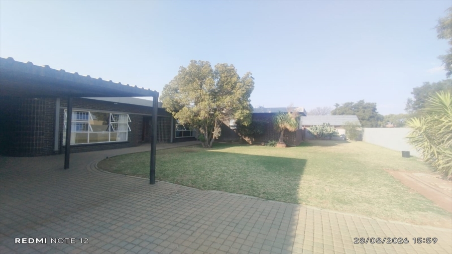3 Bedroom Property for Sale in Vanderbijlpark SE 2 Gauteng