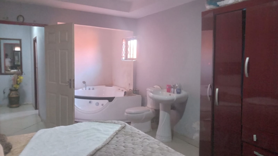 3 Bedroom Property for Sale in Sebokeng Zone 7 Gauteng