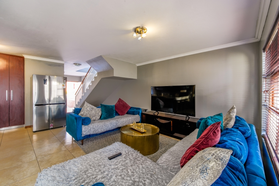3 Bedroom Property for Sale in Country View Estate Gauteng
