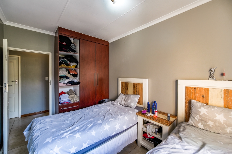 3 Bedroom Property for Sale in Country View Estate Gauteng