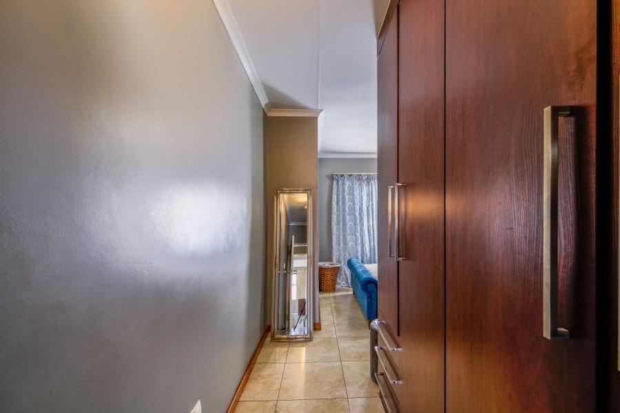 3 Bedroom Property for Sale in Country View Estate Gauteng