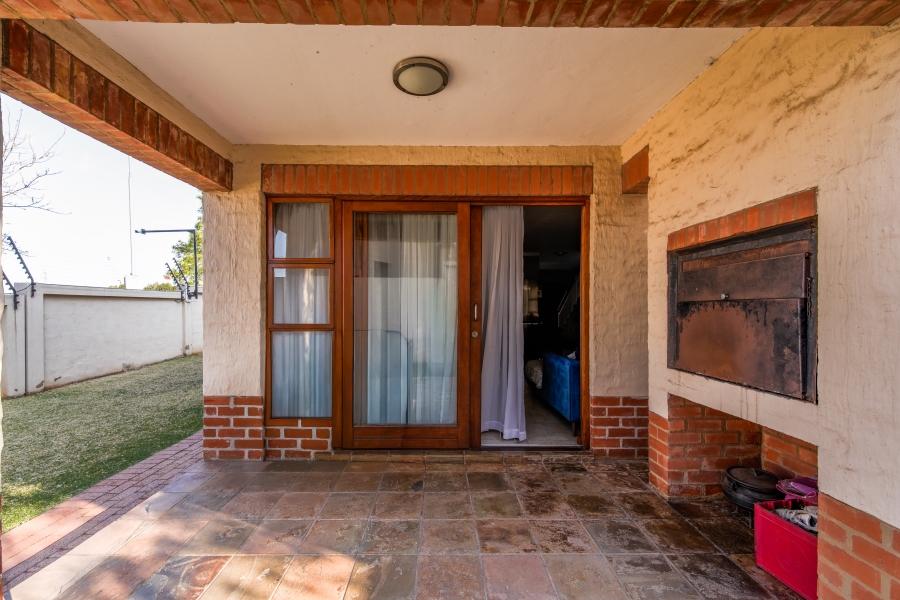 3 Bedroom Property for Sale in Country View Estate Gauteng