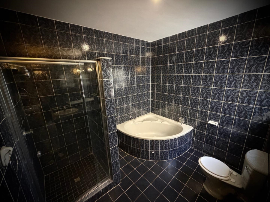 4 Bedroom Property for Sale in Bruma Gauteng