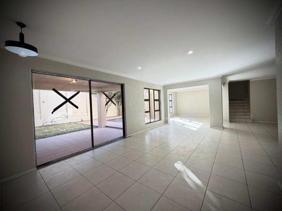 4 Bedroom Property for Sale in Bruma Gauteng