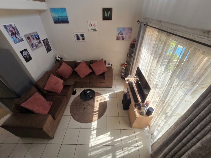1 Bedroom Property for Sale in Olivedale Gauteng