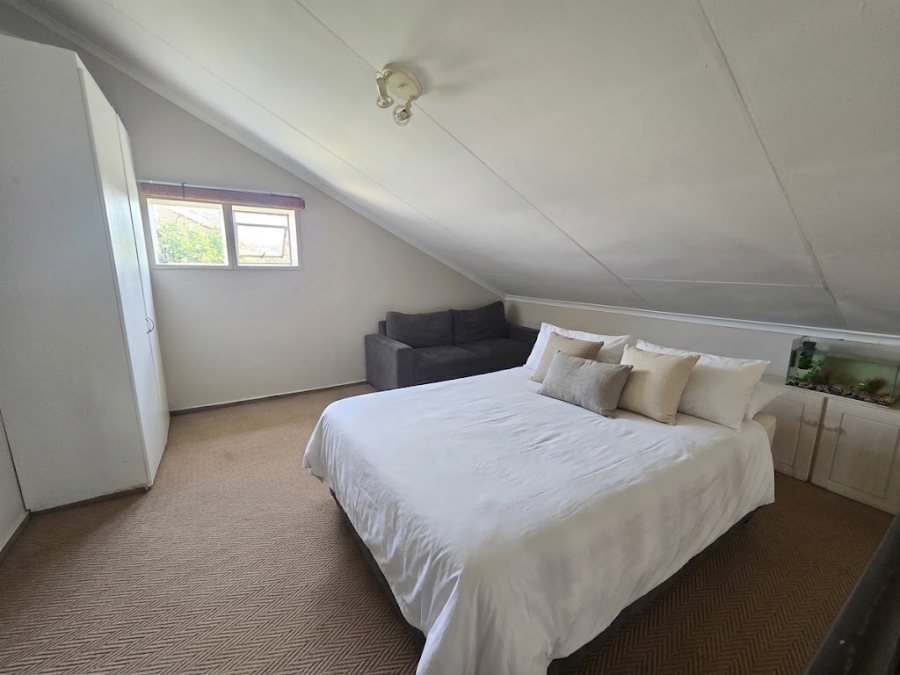 1 Bedroom Property for Sale in Olivedale Gauteng