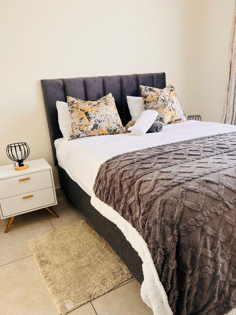 To Let 1 Bedroom Property for Rent in Modderfontein Gauteng