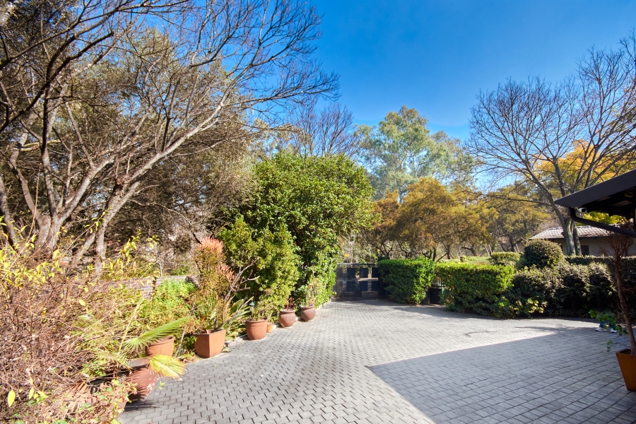 4 Bedroom Property for Sale in Petervale Gauteng