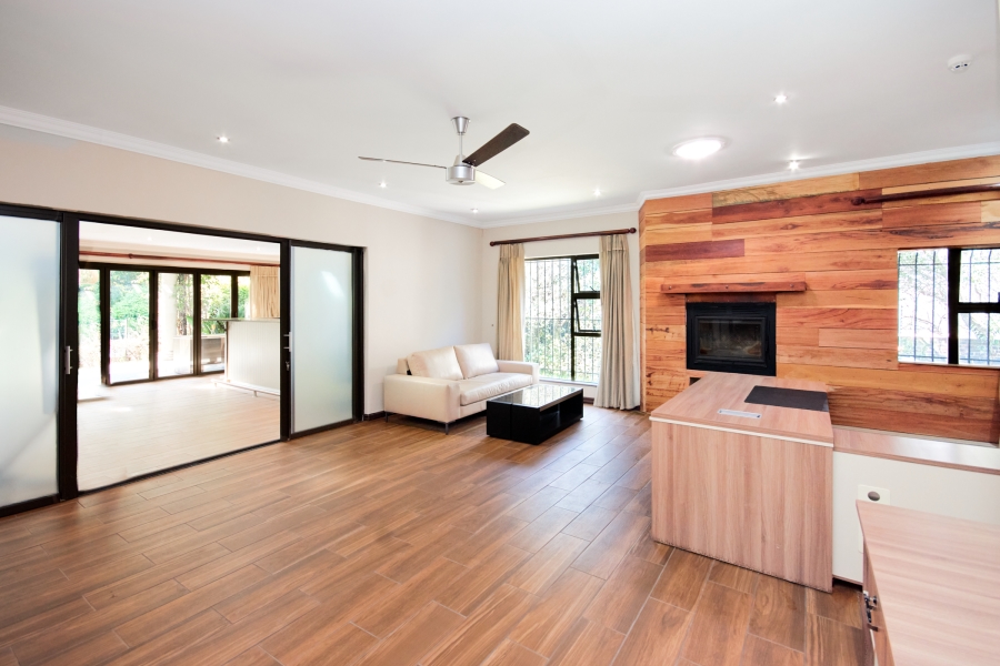 4 Bedroom Property for Sale in Petervale Gauteng