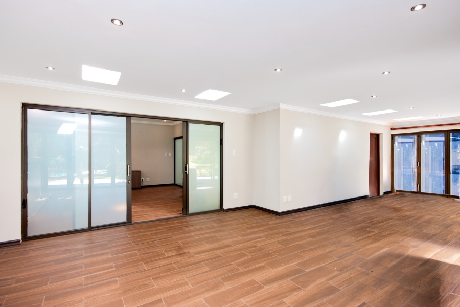 4 Bedroom Property for Sale in Petervale Gauteng