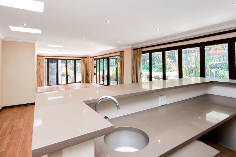 4 Bedroom Property for Sale in Petervale Gauteng