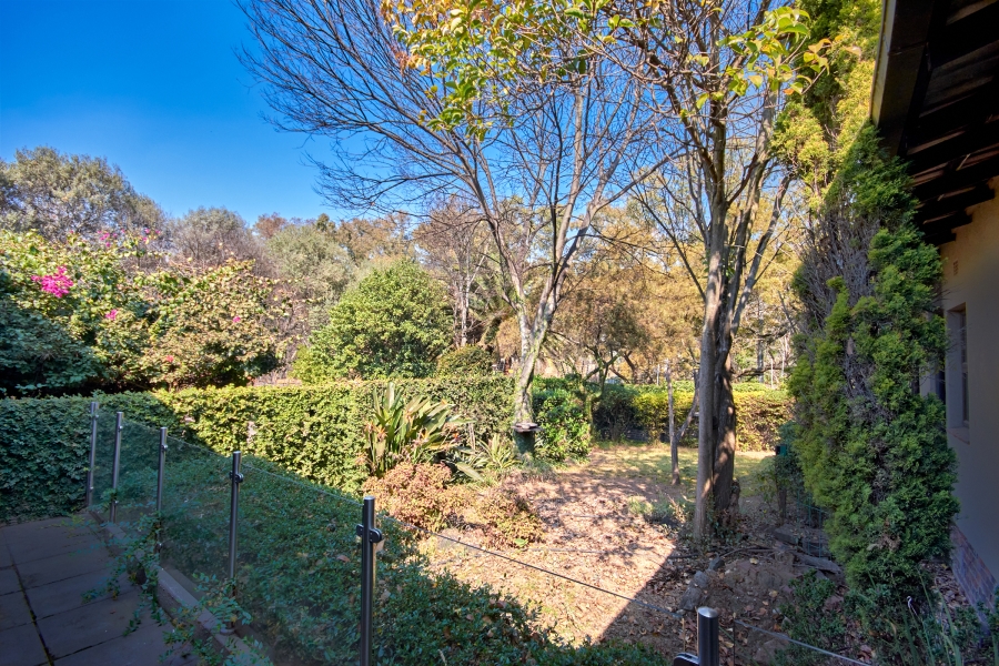4 Bedroom Property for Sale in Petervale Gauteng