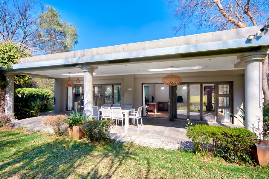 4 Bedroom Property for Sale in Petervale Gauteng