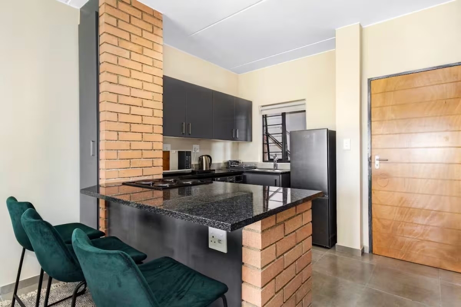 To Let 2 Bedroom Property for Rent in Vorna Valley Gauteng